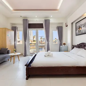 Nina Home- De Tham Street, D1 Homestay